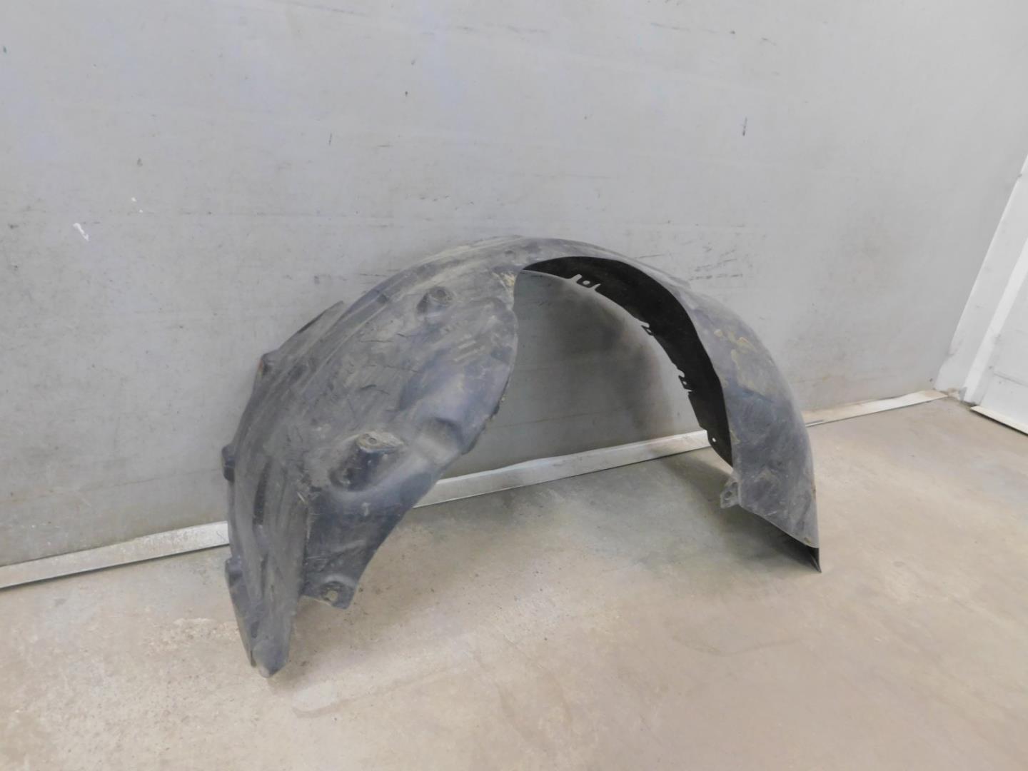 Локер передний левый