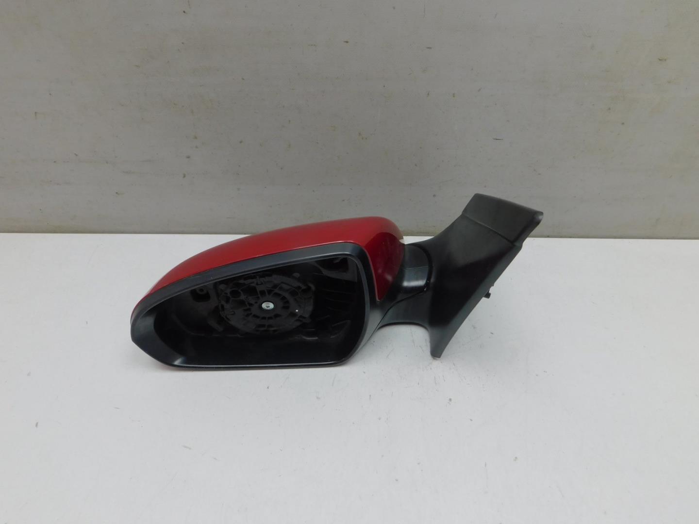 Зеркало левое электрическое