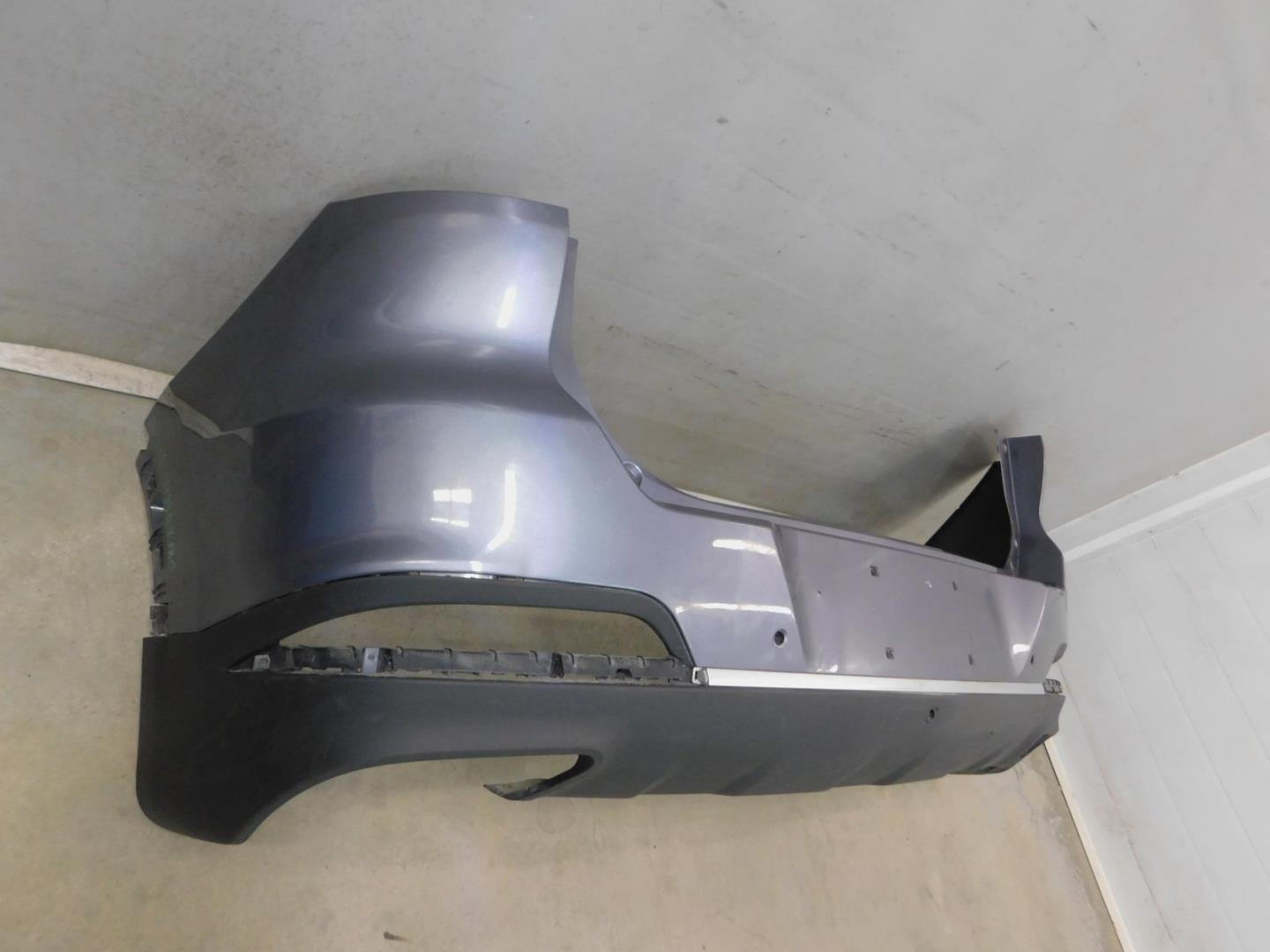 Бампер задний