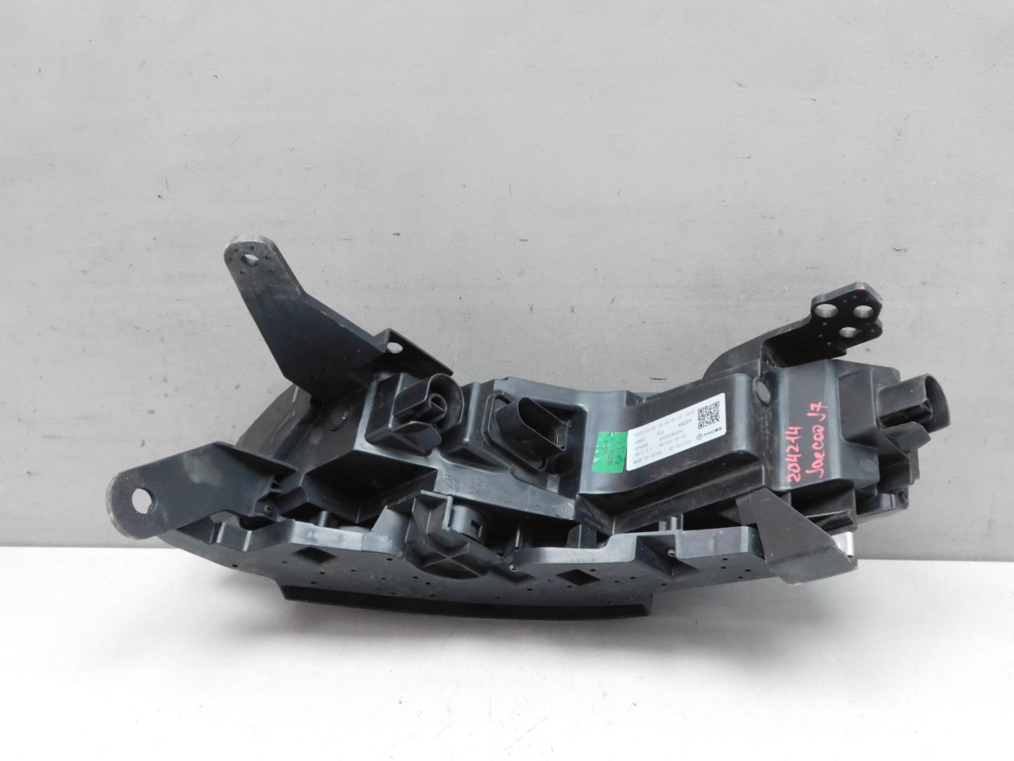 Габарит передний правый для J7 (T1EJ) 2023>.