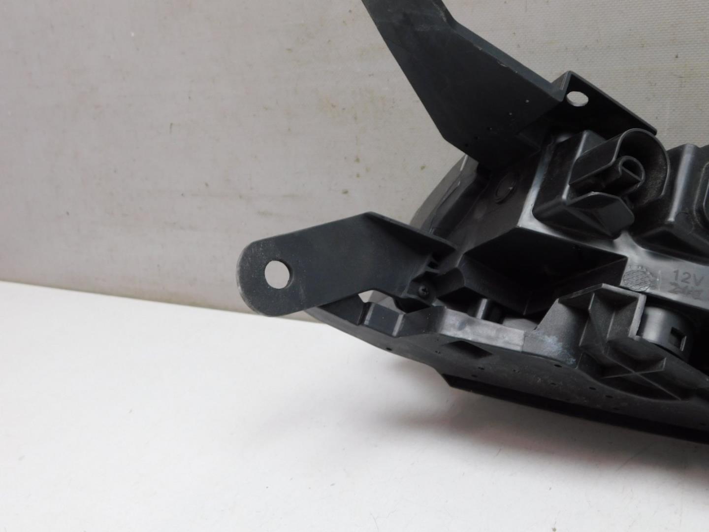 Габарит передний правый