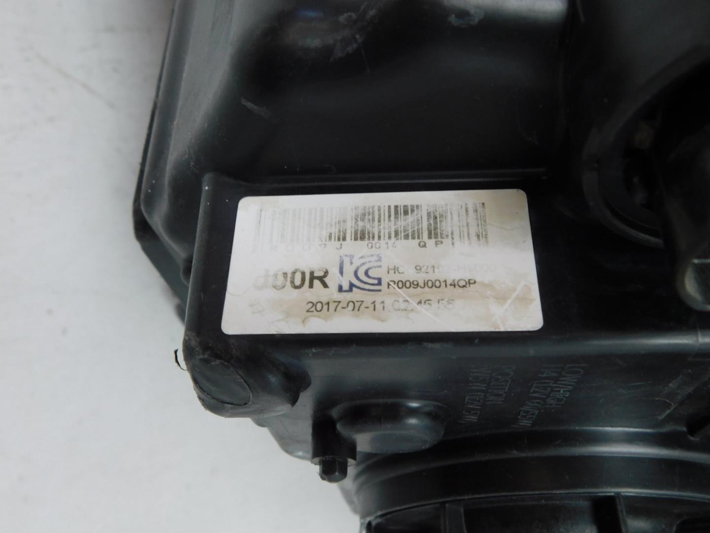 Фара противотуманная