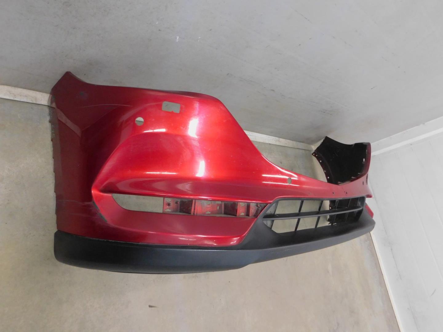 Бампер передний