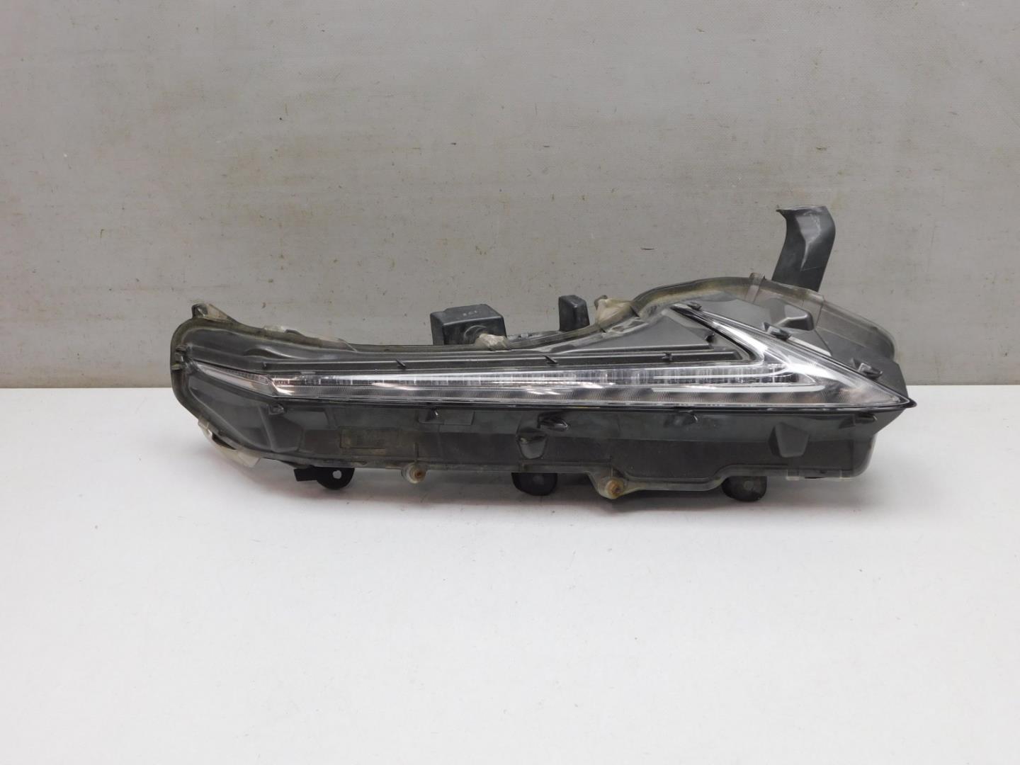 Габарит передний правый