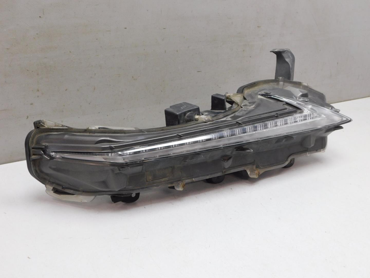 Габарит передний правый