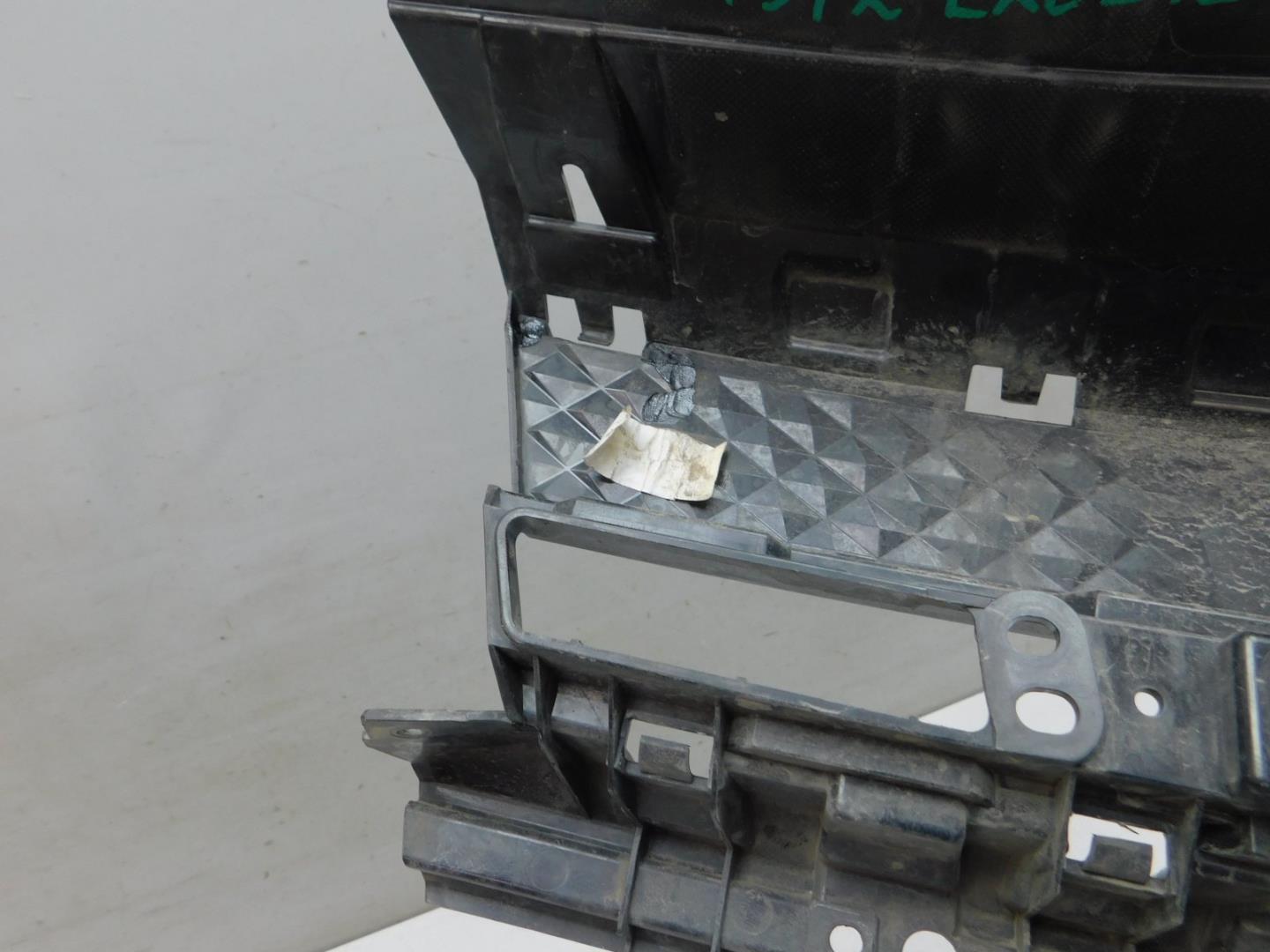 Решетка радиатора