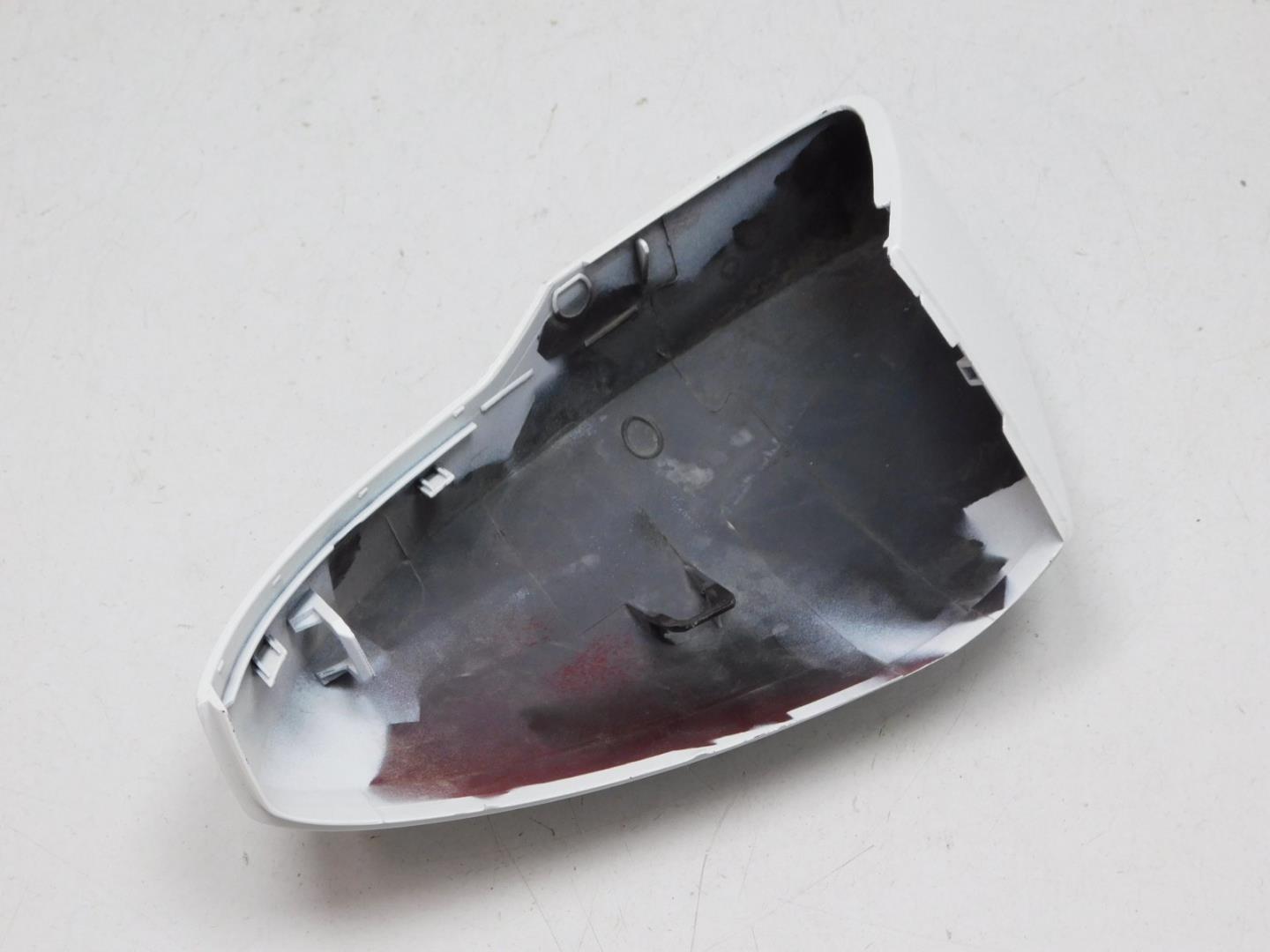 Накладка зеркала правого