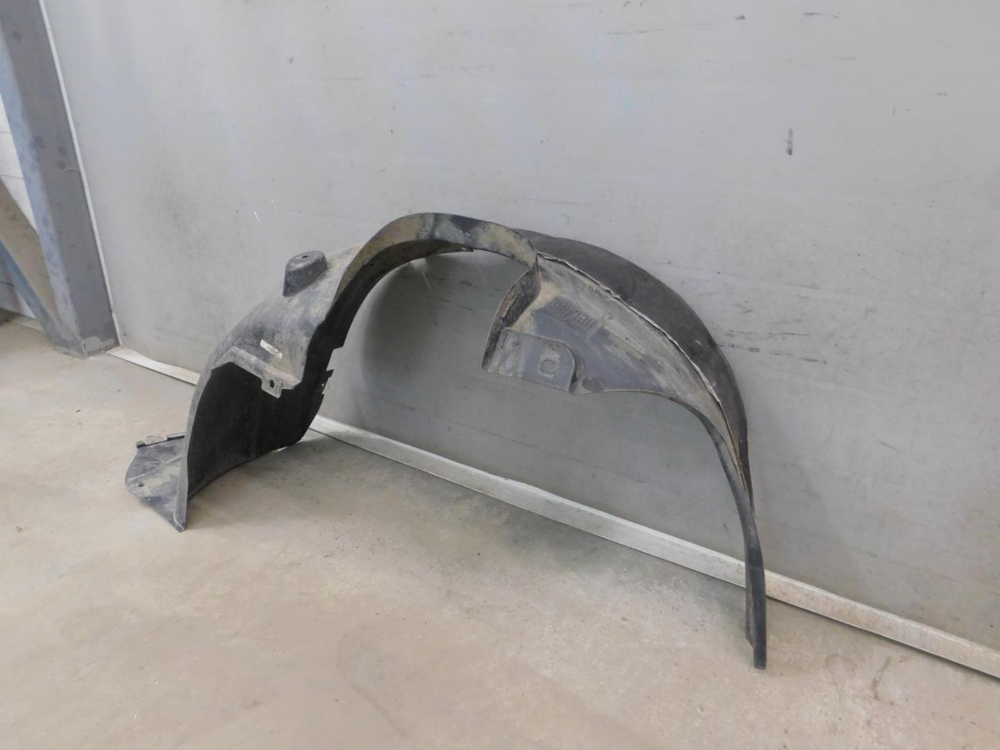 Локер передний правый