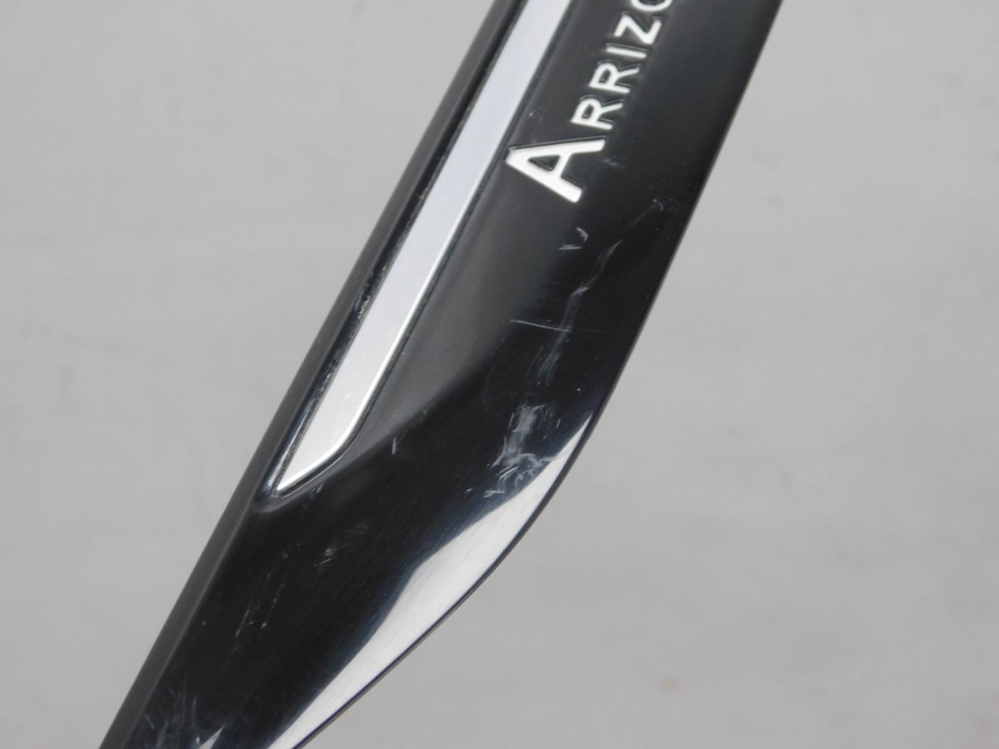 Накладка переднего крыла левого