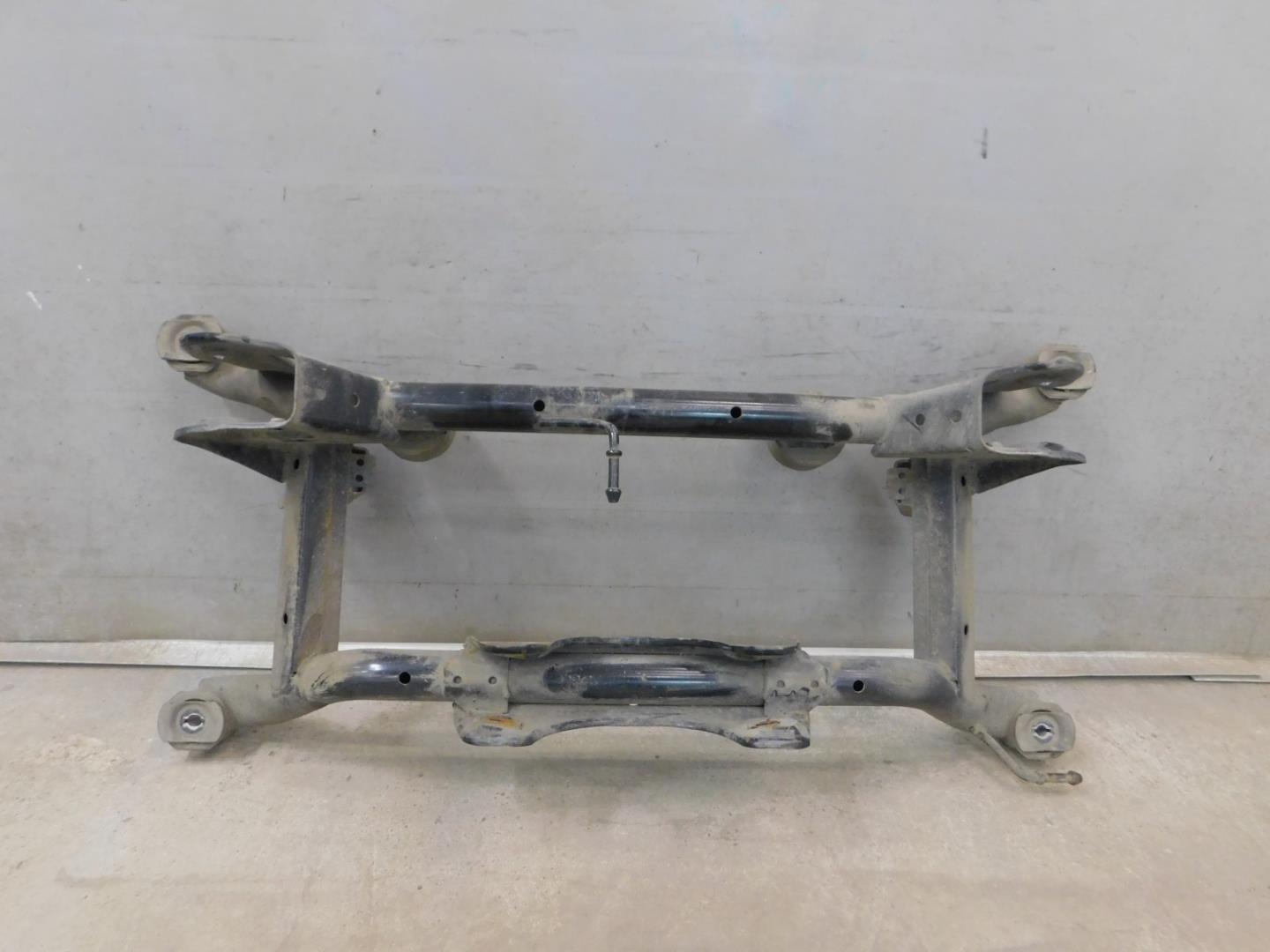 Балка задняя