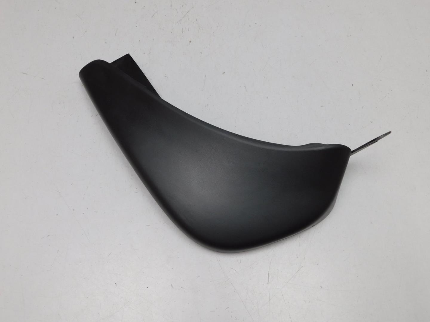 Брызговик задний левый