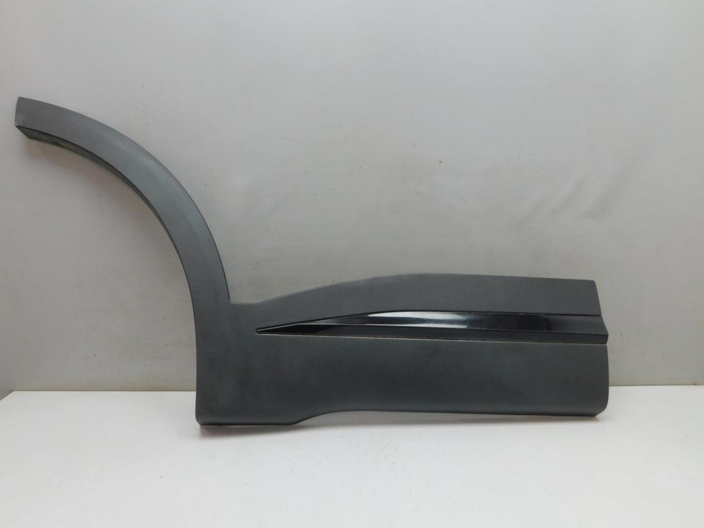 Накладка двери задней правой