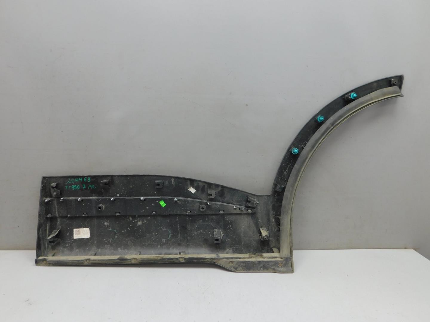 Накладка двери задней правой