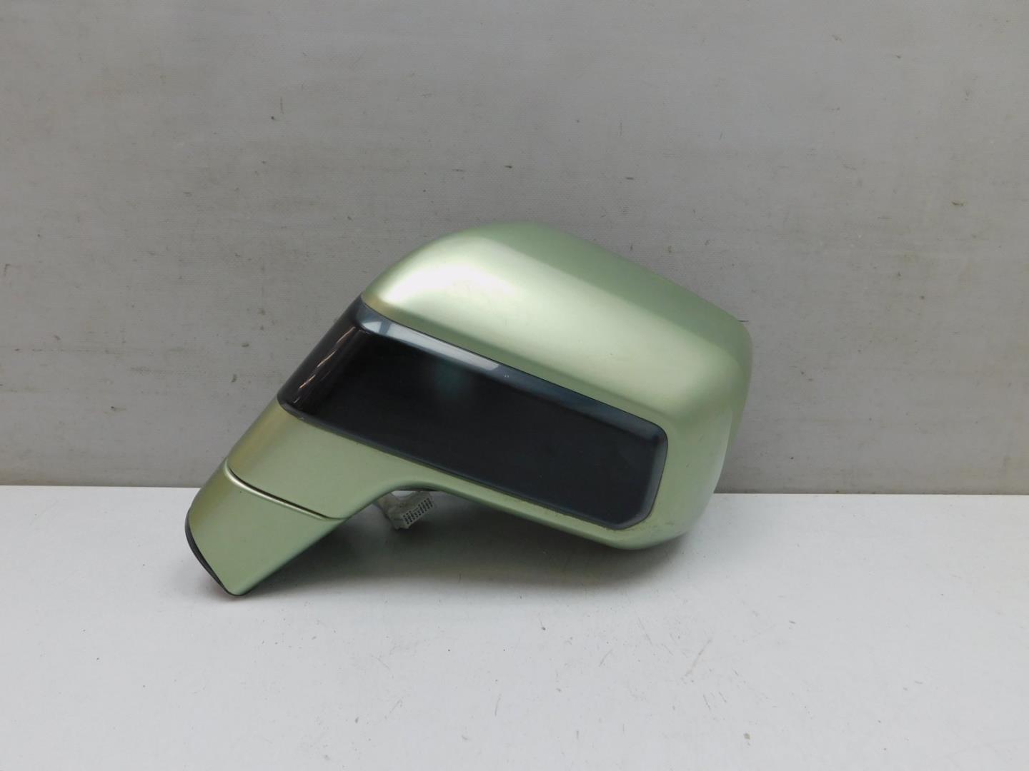 Зеркало левое электрическое