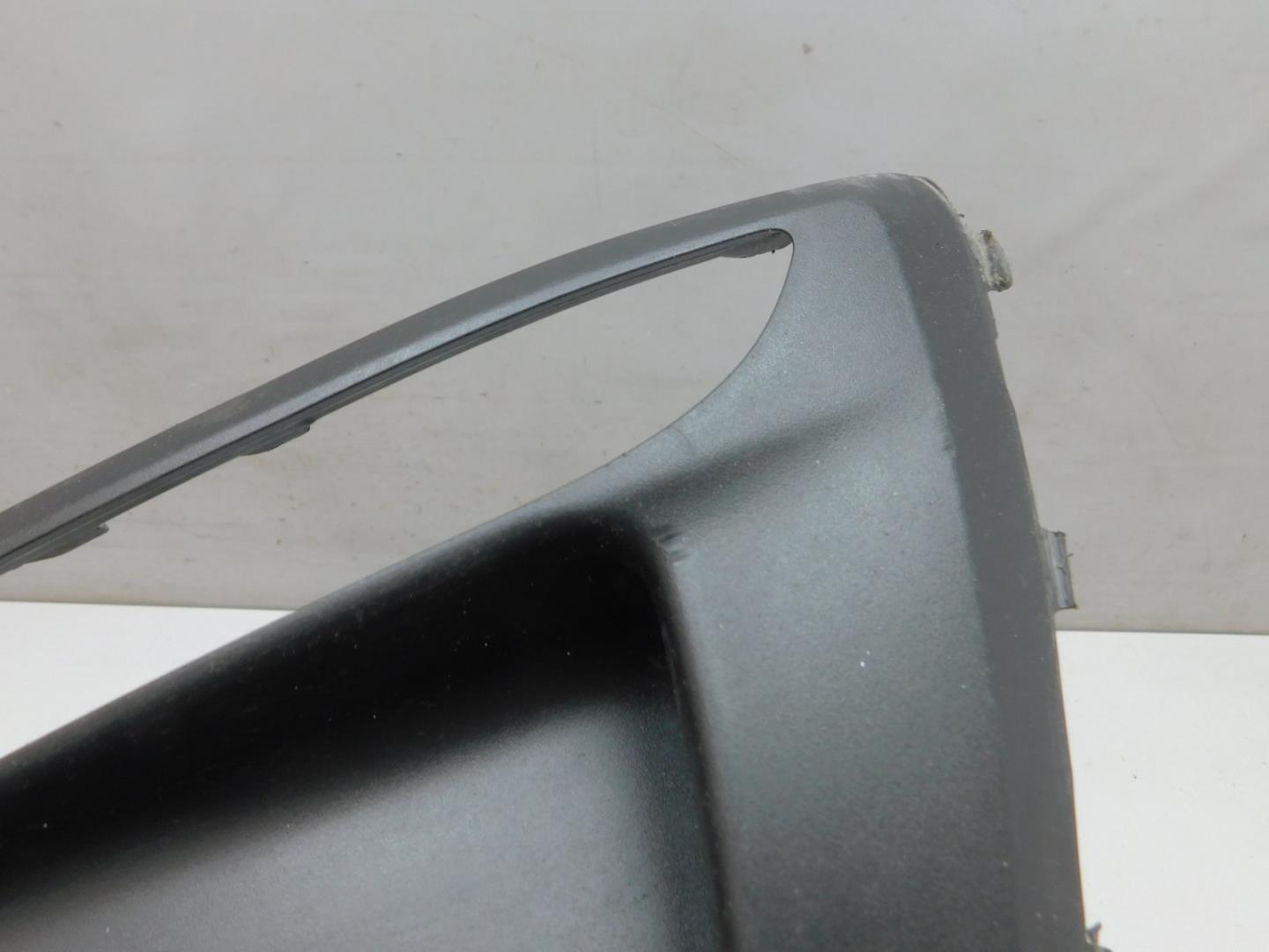 Решетка в бампер левая