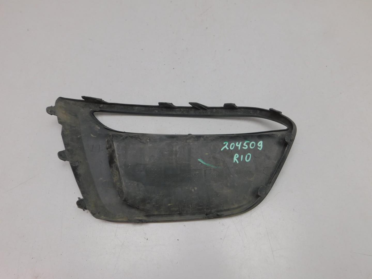 Решетка в бампер левая