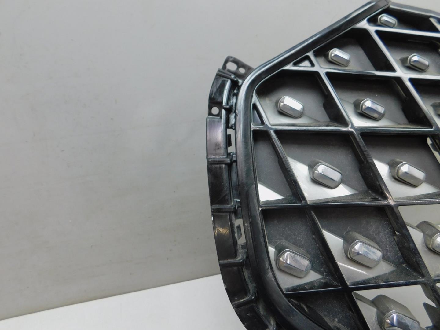 Решетка радиатора