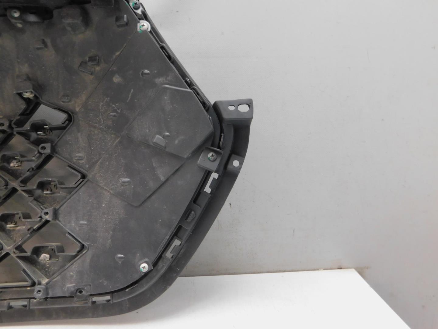 Решетка радиатора