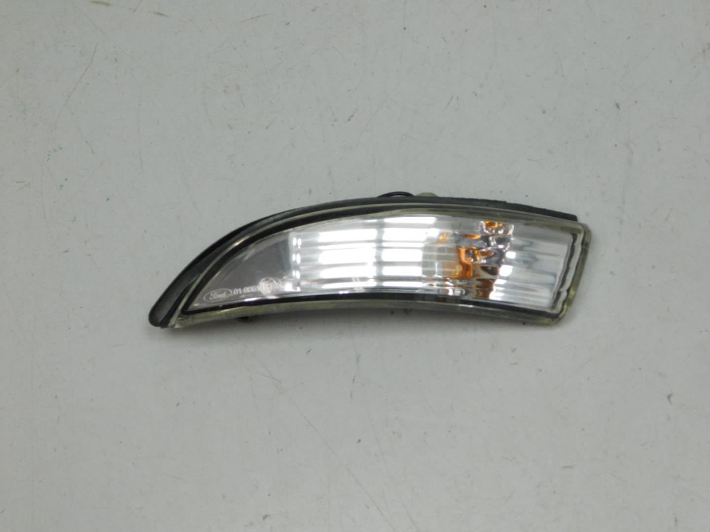 Повторитель поворота белый