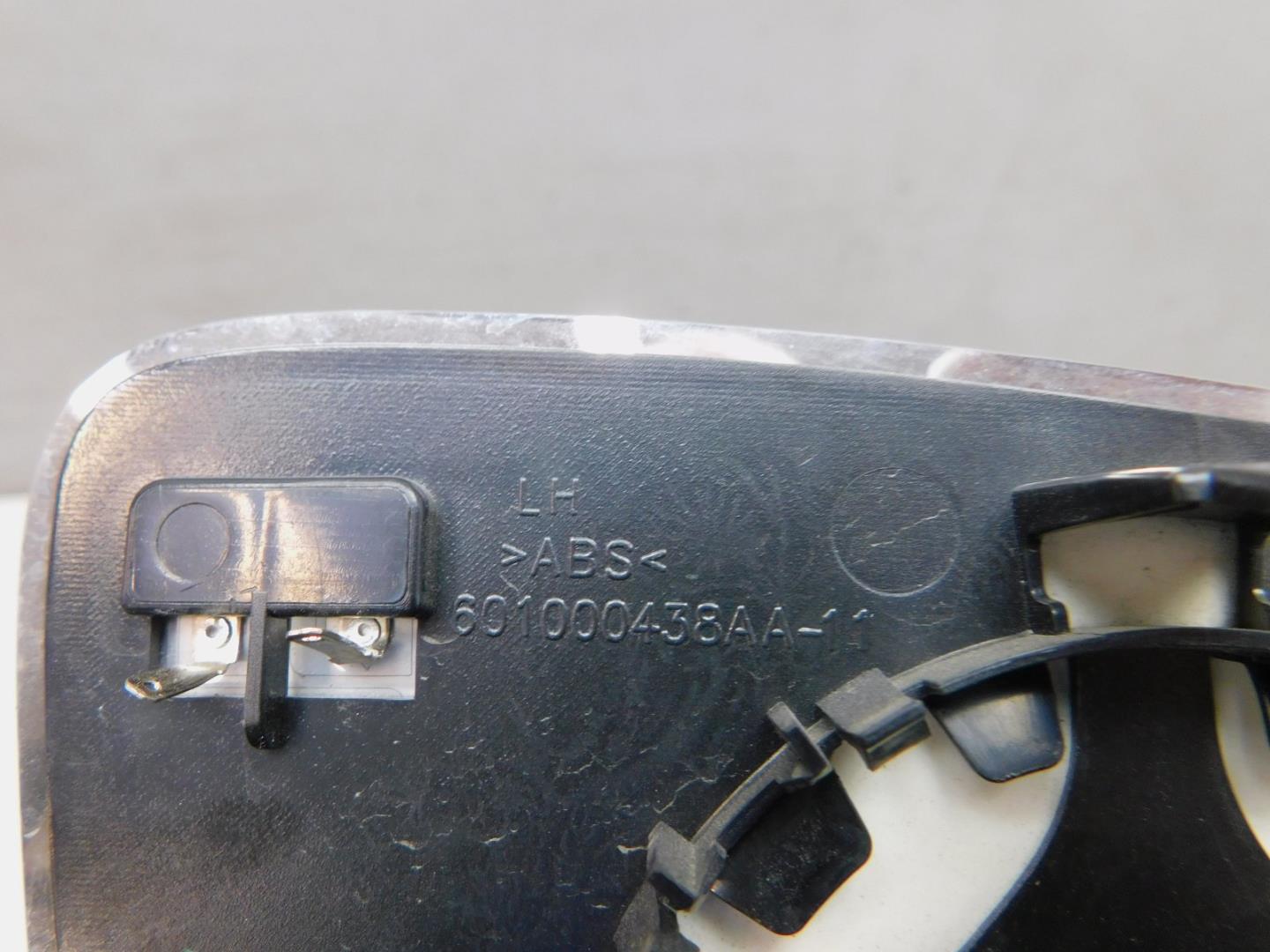 Стекло зеркала электрического левого