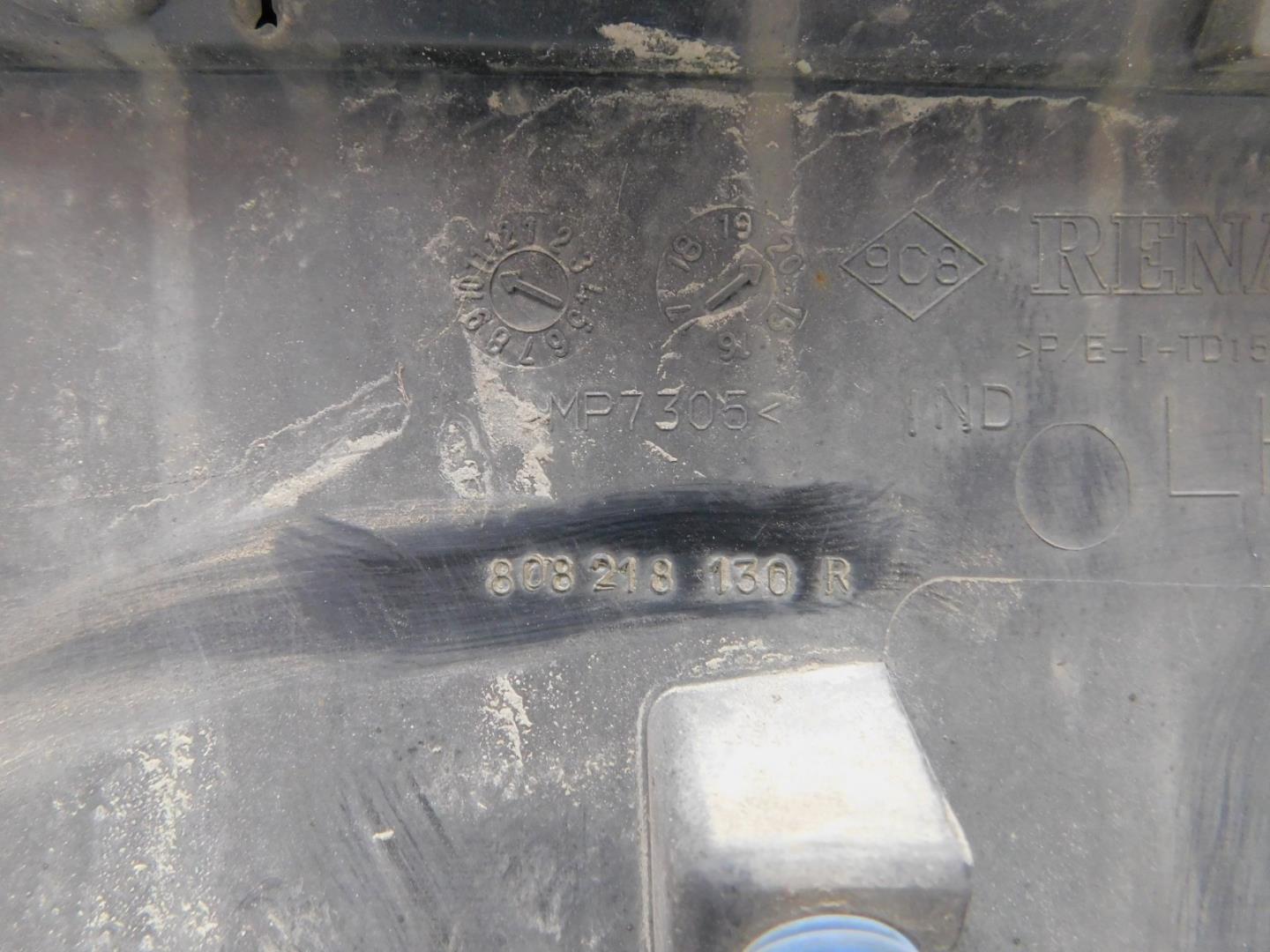 Накладка двери передней левой