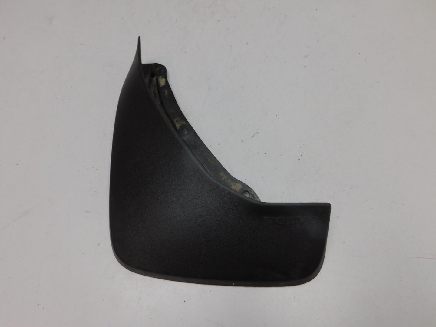 Брызговик задний левый