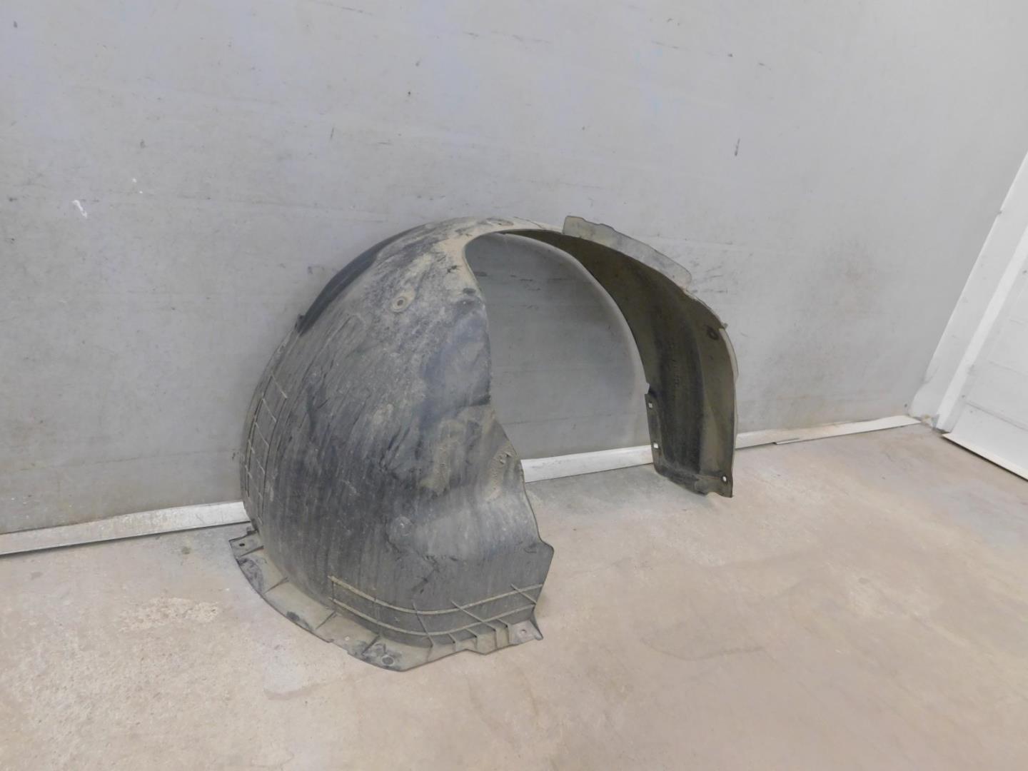 Локер передний правый