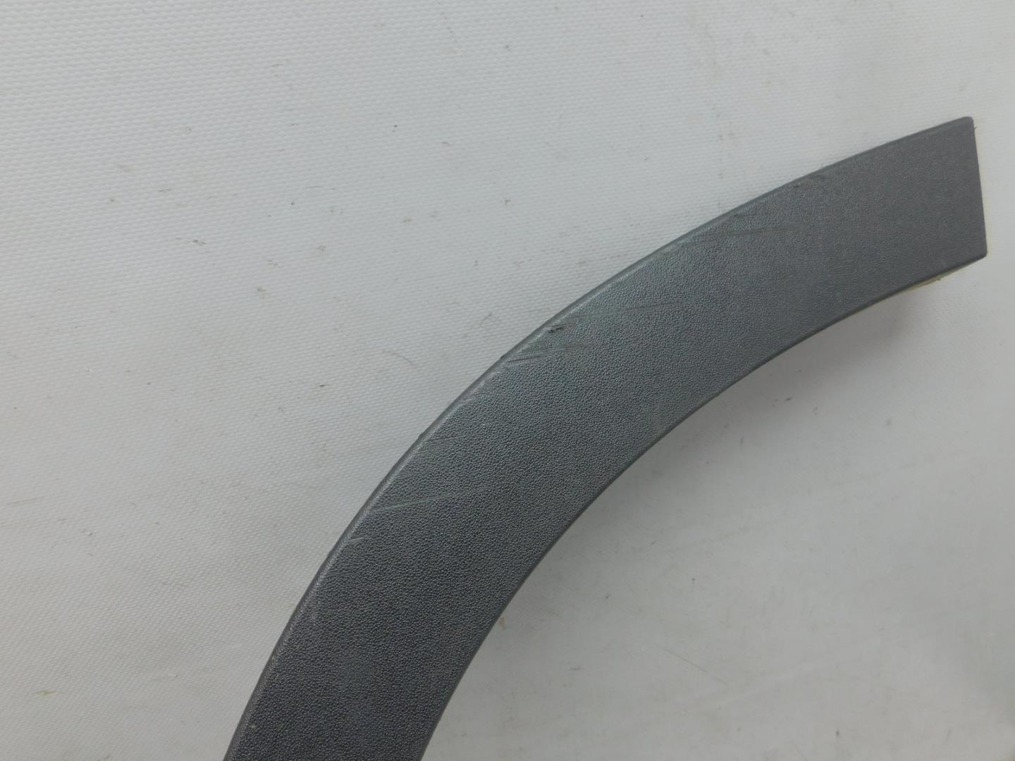 Накладка двери задней левой