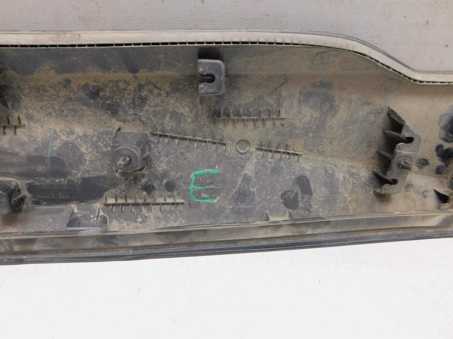 Накладка двери задней правой