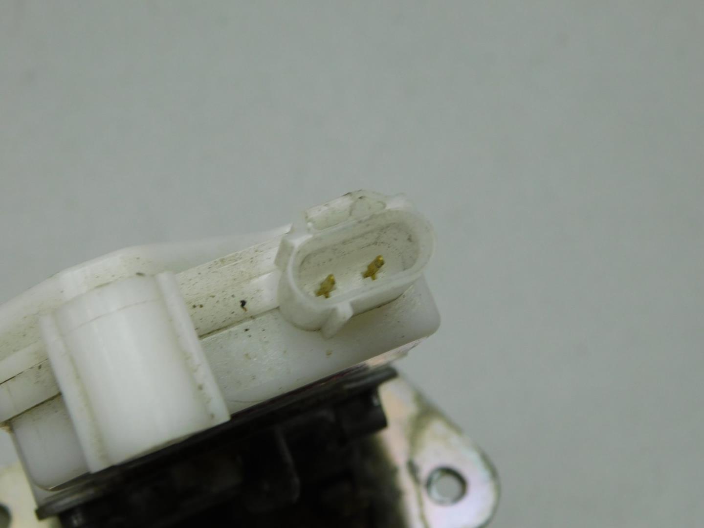 Замок багажника