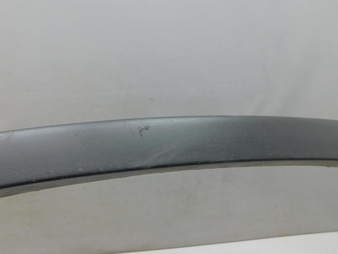 Накладка заднего крыла левого