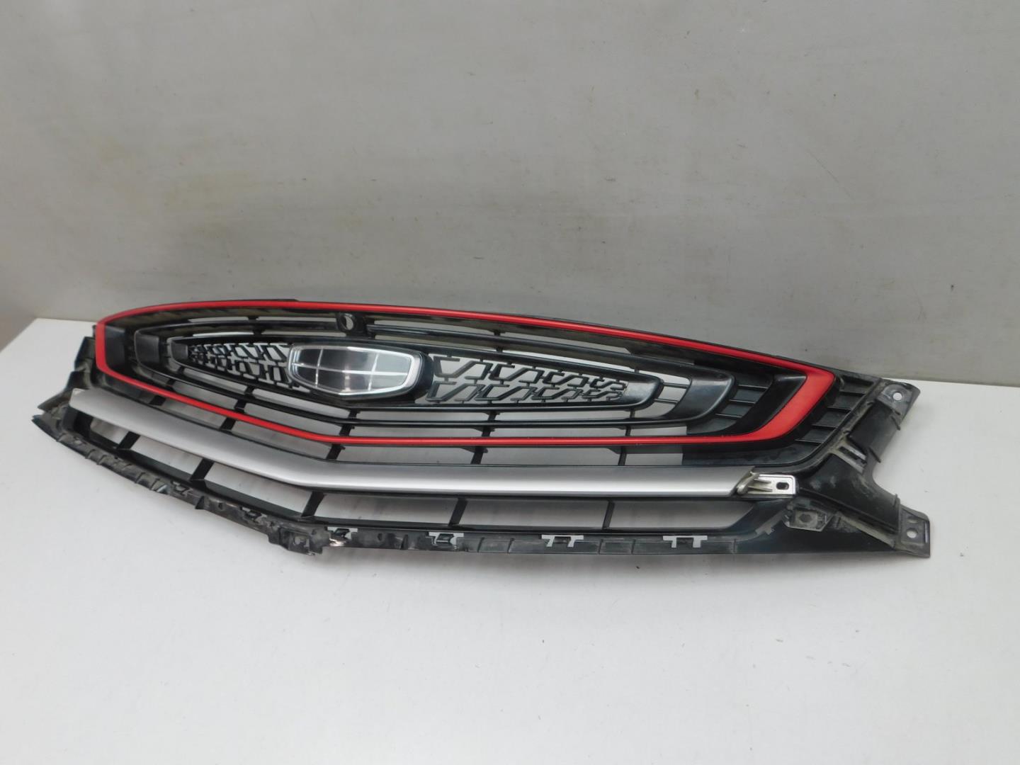 Решетка радиатора