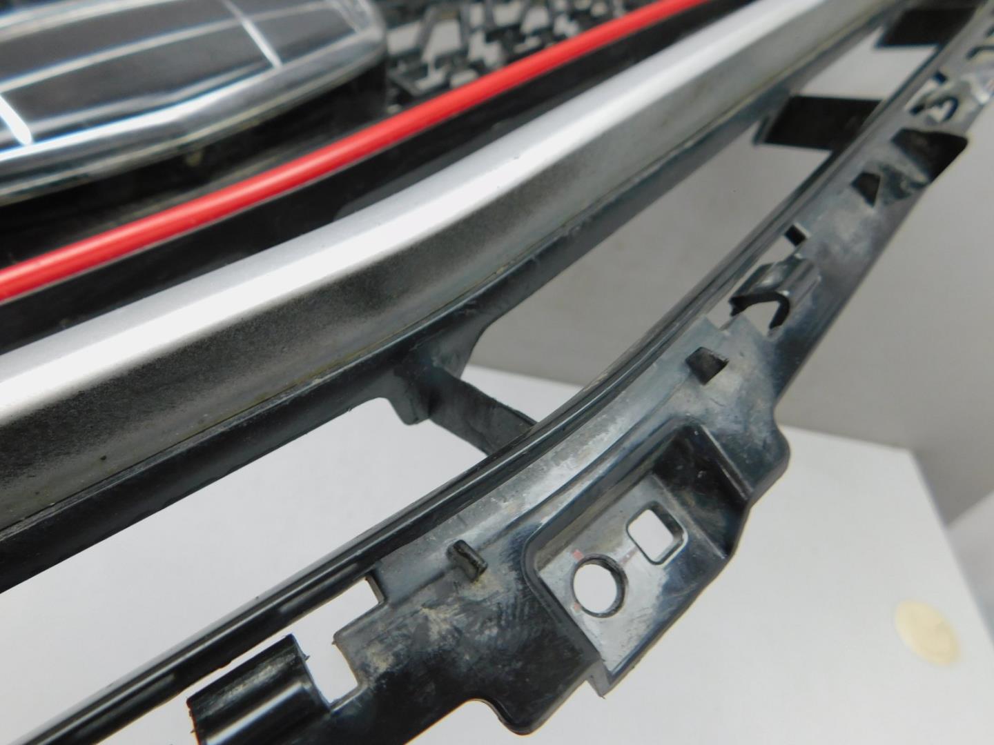 Решетка радиатора