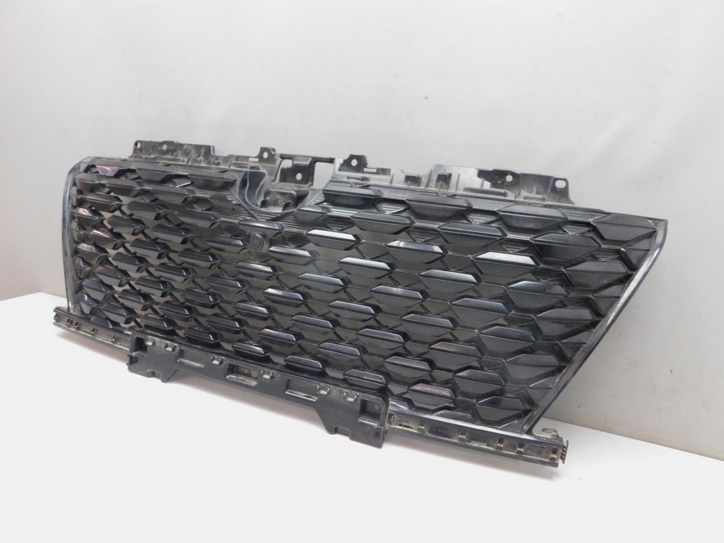 Решетка радиатора