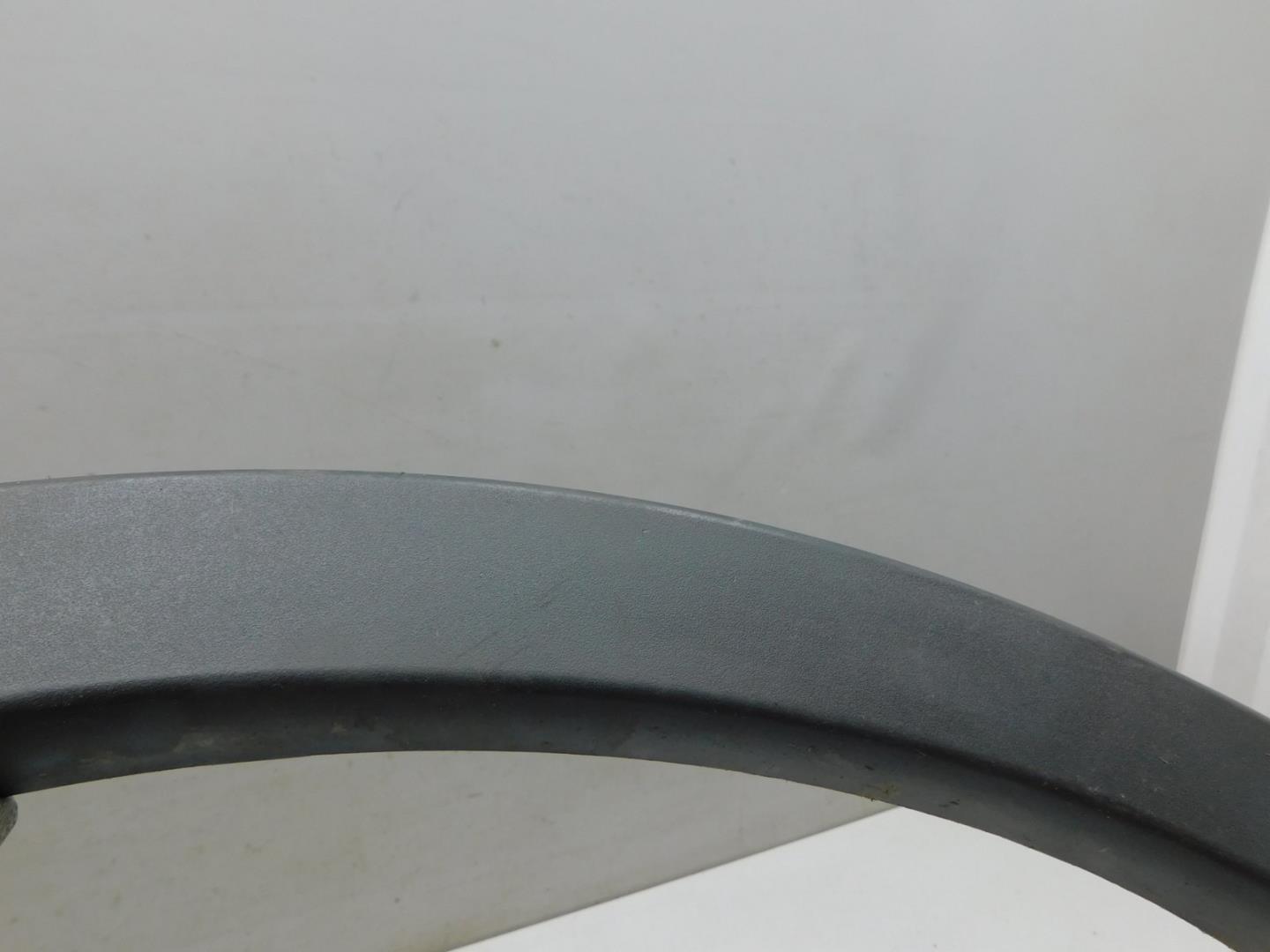 Накладка заднего крыла правого