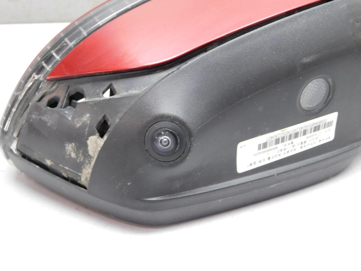 Зеркало правое электрическое