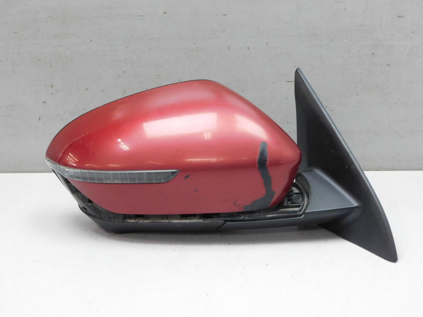 Зеркало правое электрическое