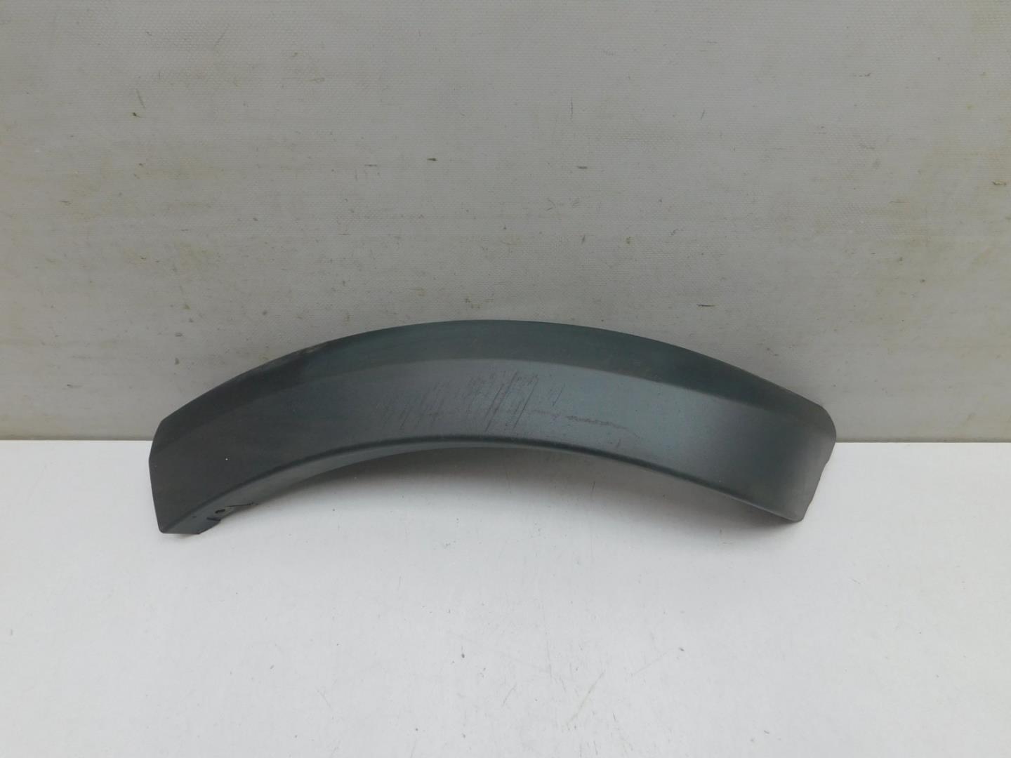 Накладка заднего бампера левая