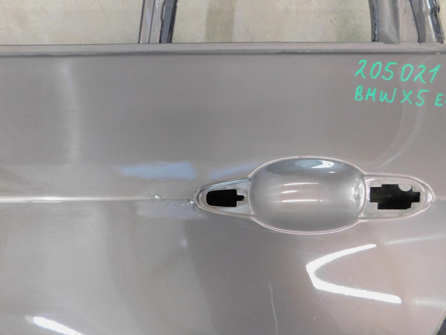 Дверь задняя левая