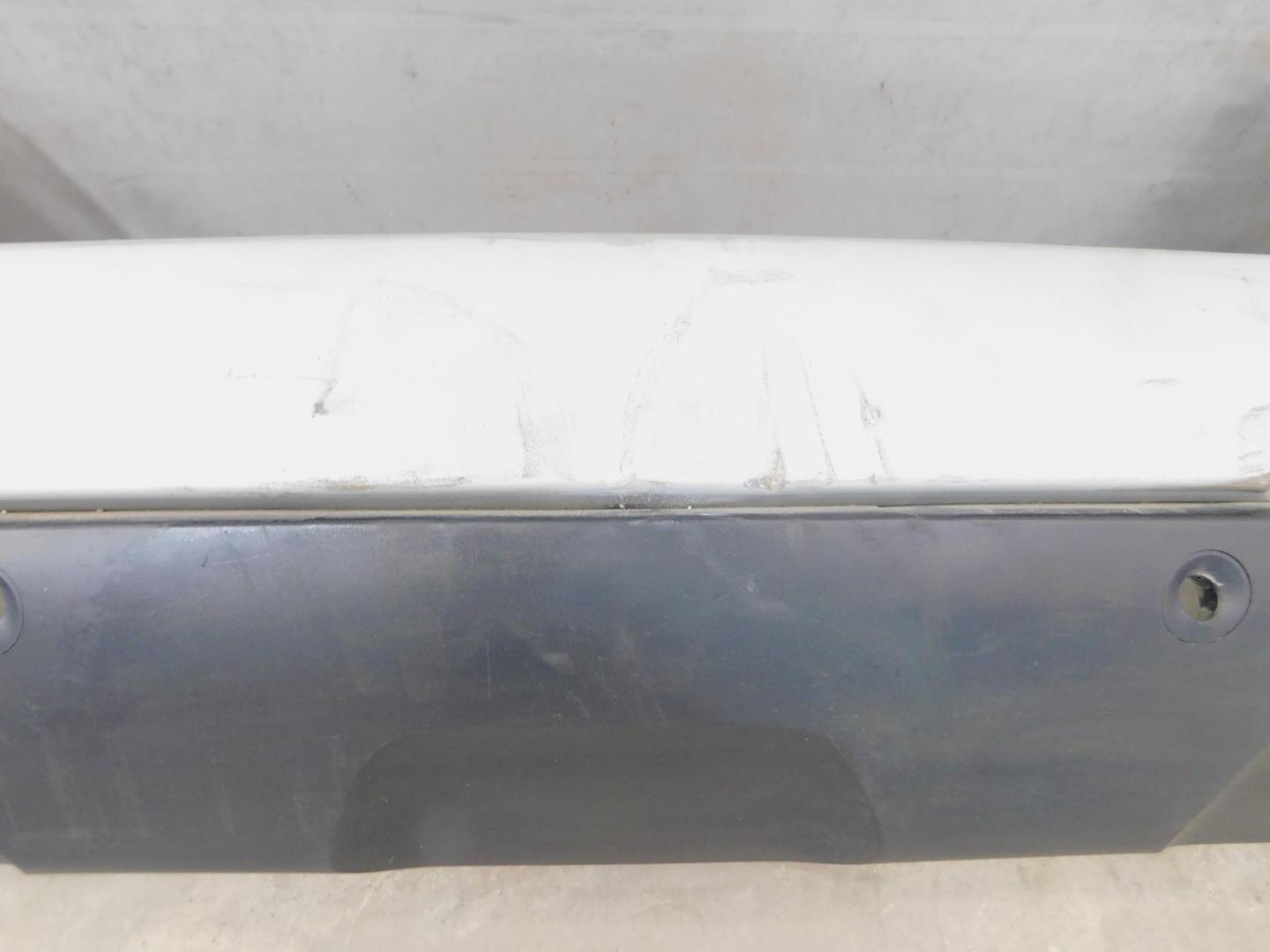 Бампер задний