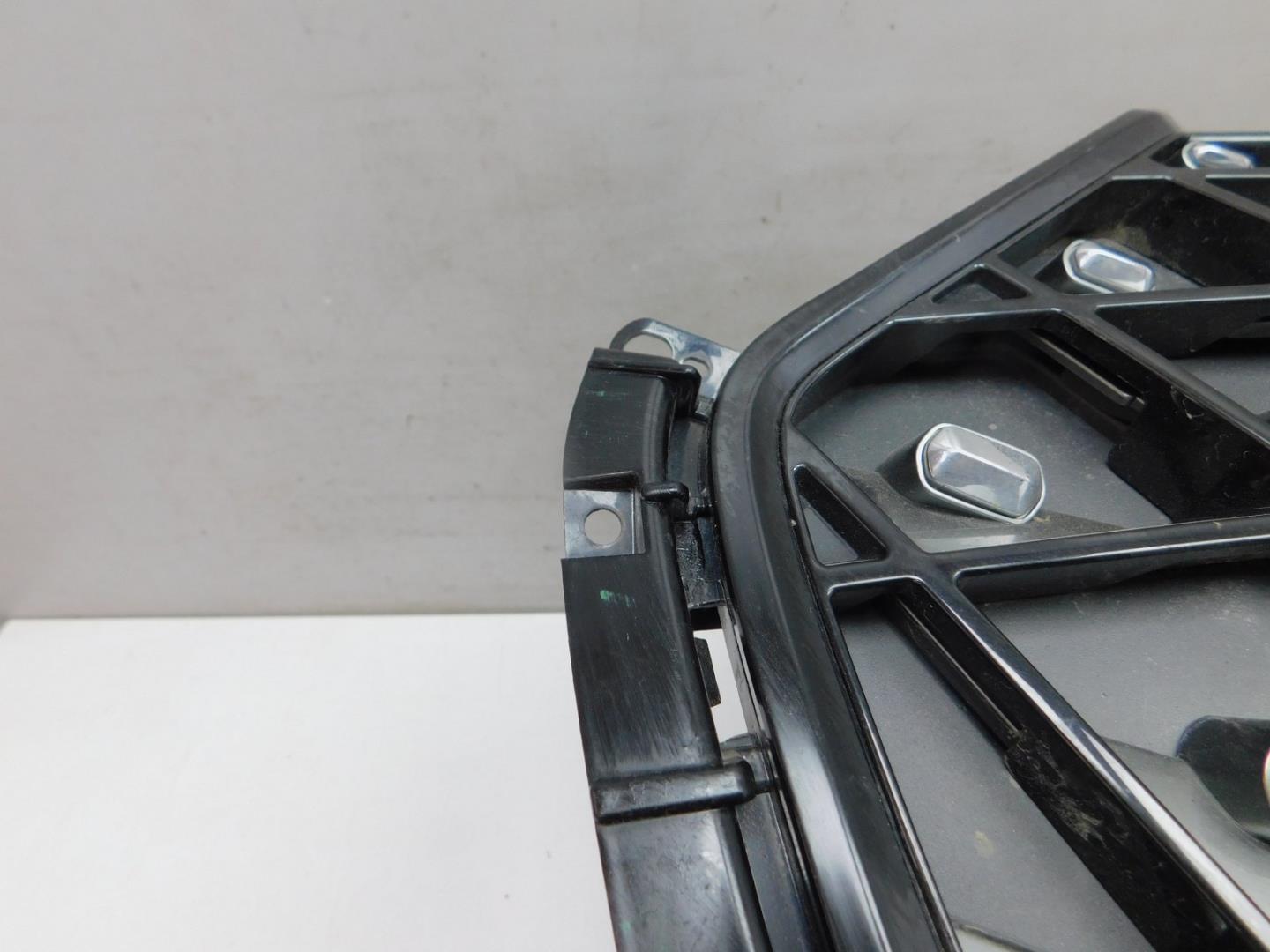 Решетка радиатора