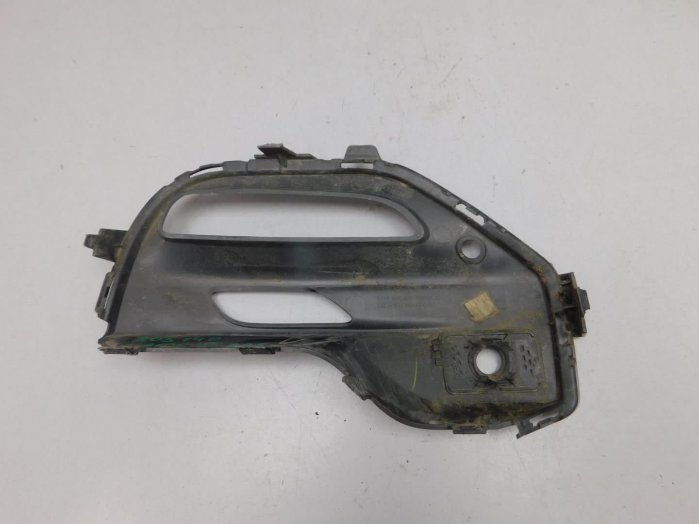 Решетка в бампер левая