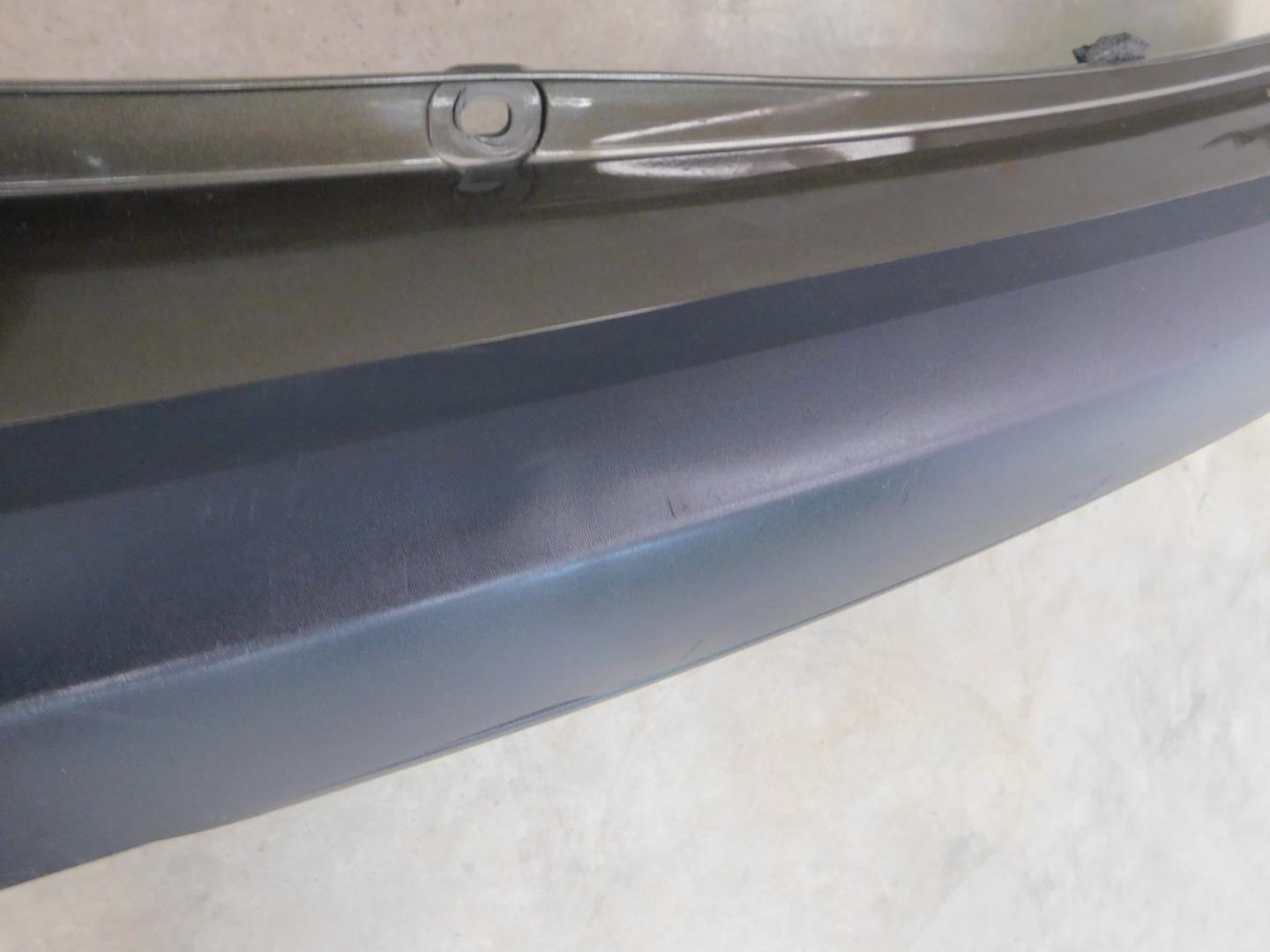 Бампер задний