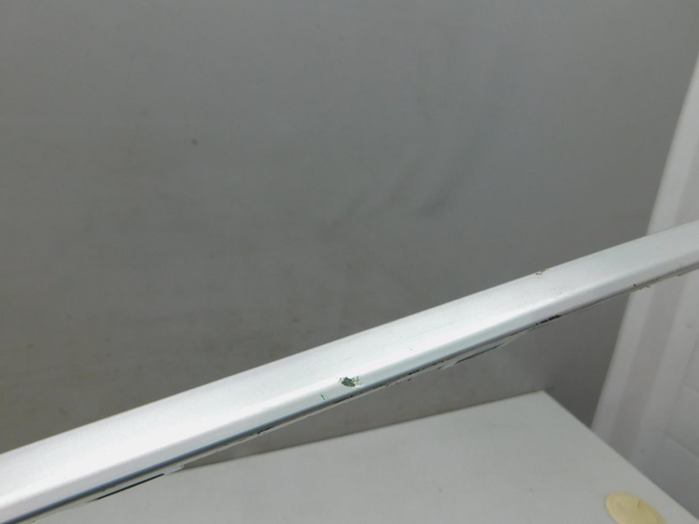 Молдинг заднего бампера