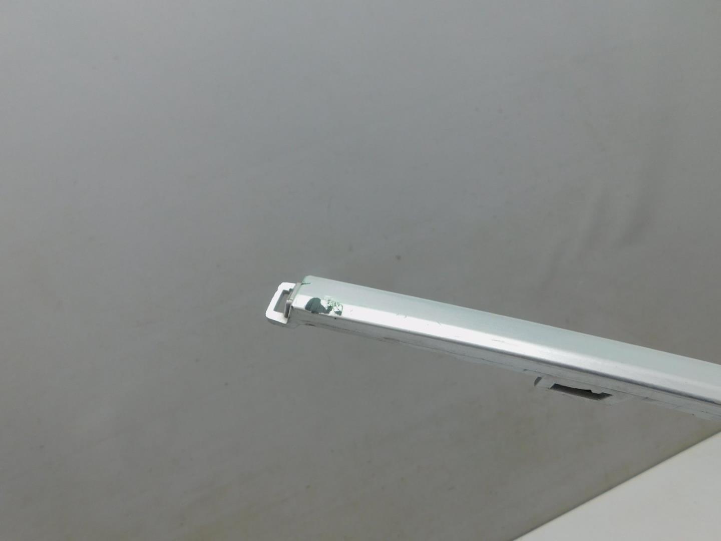 Молдинг заднего бампера