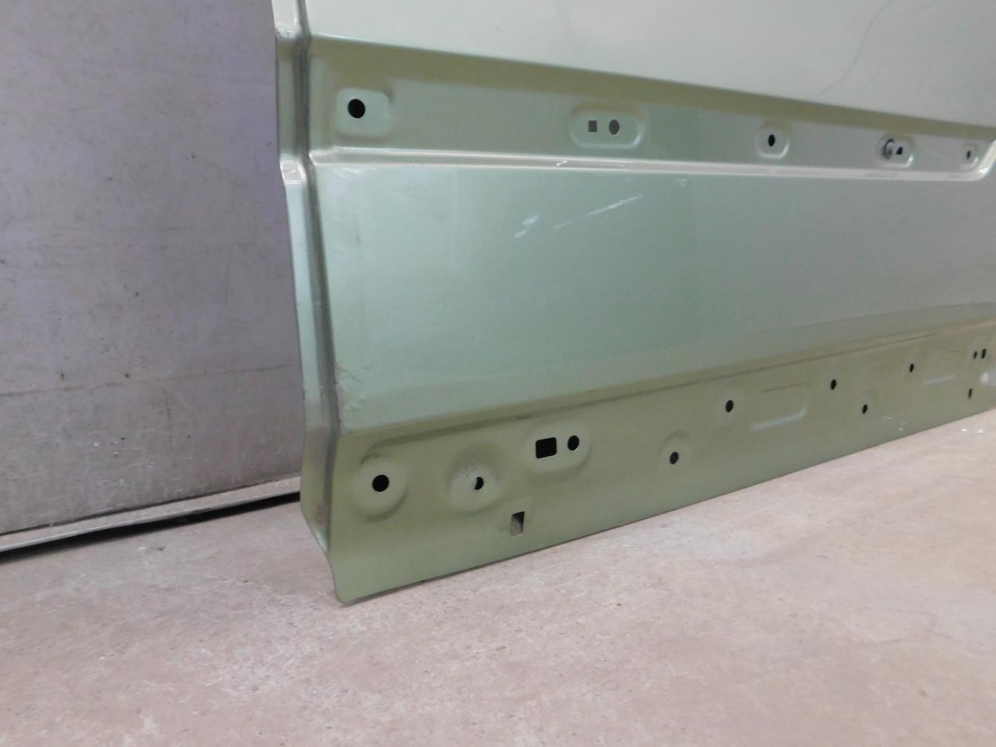 Дверь задняя левая