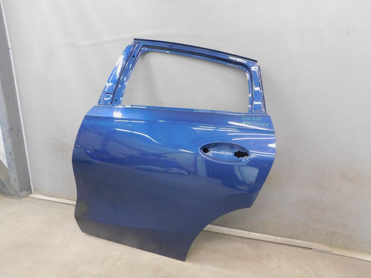 Дверь задняя левая