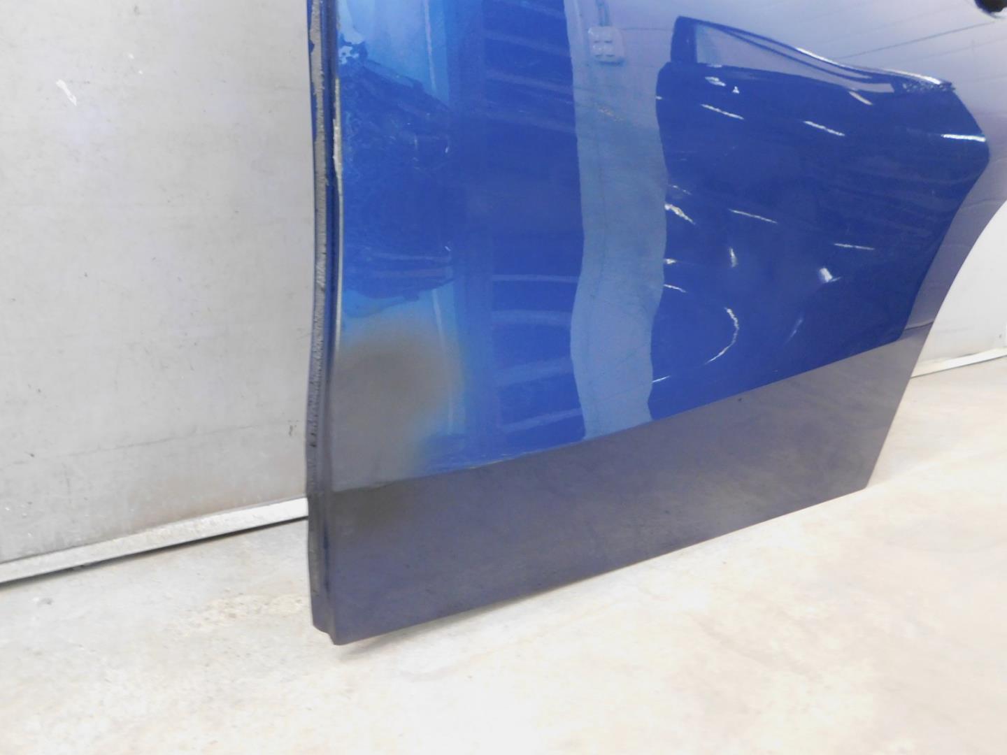 Дверь задняя левая