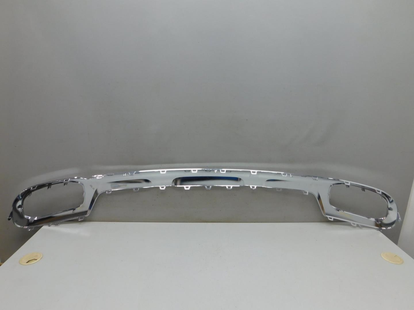 Накладка заднего бампера