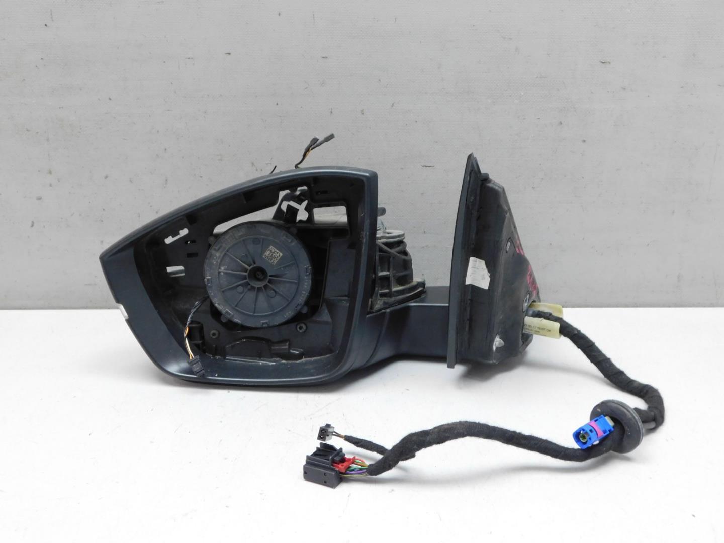 Зеркало левое электрическое